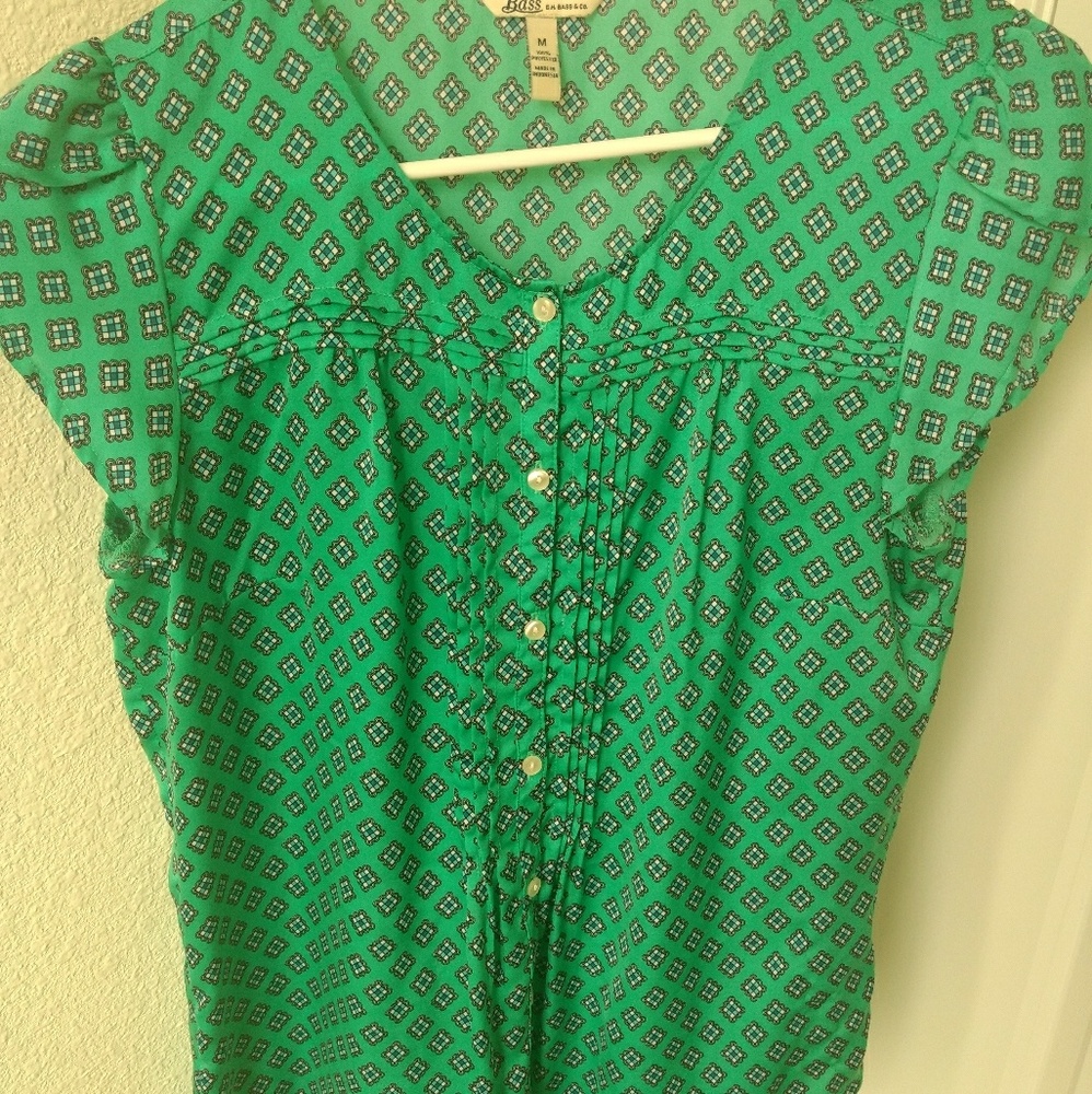 Short sleeve button up shirt